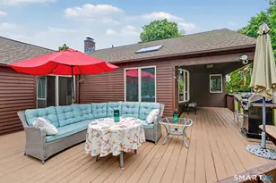 10 Paulina Pl, Trumbull, CT 06611 - Photo 3