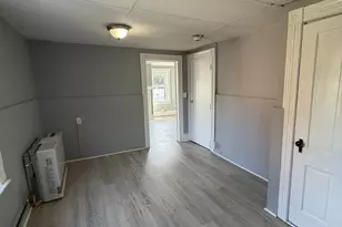 22 Hawthorne St, Norwich, CT 06360 - Photo 5