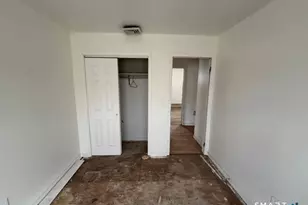 13 Merril Pl, Unknown NY City, NY 11096 - Photo 15