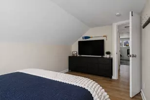 69 Seaver Cir, Bridgeport, CT 06606 - Photo 9