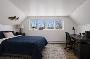 69 Seaver Cir, Bridgeport, CT 06606 - Photo 11