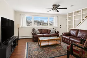 69 Seaver Cir, Bridgeport, CT 06606 - Photo 5