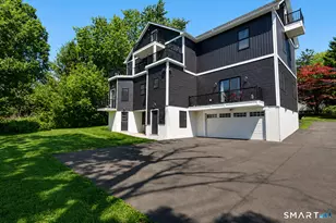 125 Ridgewood Dr, Milford, CT 06460 - Photo 31