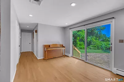 2595 Albany Avenue, West Hartford, CT 06117 - Photo 13