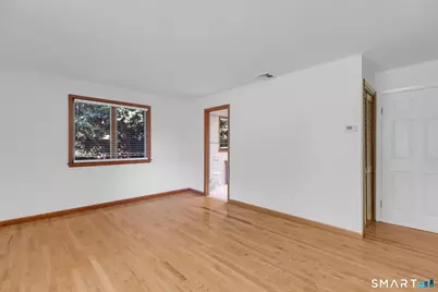 2595 Albany Avenue, West Hartford, CT 06117 - Photo 17