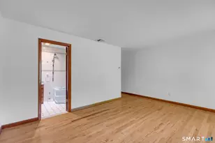 2595 Albany Ave, West Hartford, CT 06117 - Photo 19