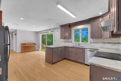 2595 Albany Avenue, West Hartford, CT 06117 - Photo 7