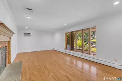 2595 Albany Avenue, West Hartford, CT 06117 - Photo 5