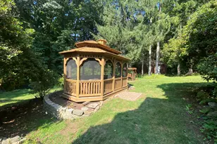 1003 Garden Rd, Orange, CT 06477 - Photo 19