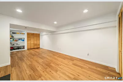 39 Morris Avenue, Trumbull, CT 06611 - Photo 23