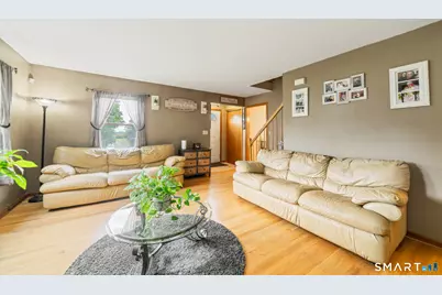 39 Morris Avenue, Trumbull, CT 06611 - Photo 5