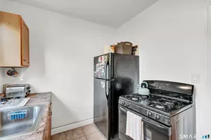 28-30 Whitney St, Hartford, CT 06105 - Photo 13