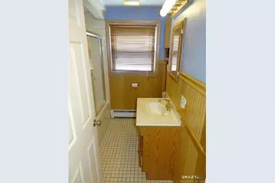 15 Bayshore Drive, New London, CT 06320 - Photo 17