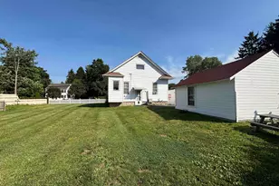 36 Sugar St, Newtown, CT 06470 - Photo 13