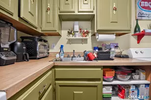 217 Union Ave, West Haven, CT 06516 - Photo 13