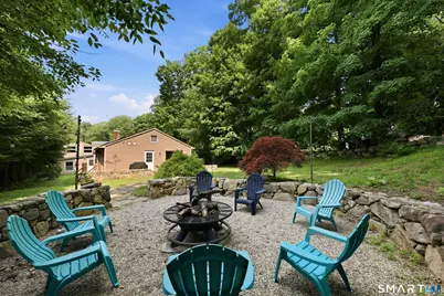 10 Satterlee Road, New Fairfield, CT 06812 - Photo 3