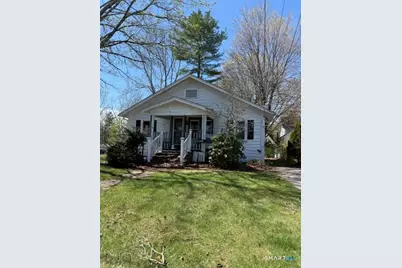 11 Cottage Street, Putnam, CT 06260 - Photo 1