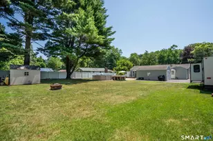355 Burnham St, Manchester, CT 06042 - Photo 35