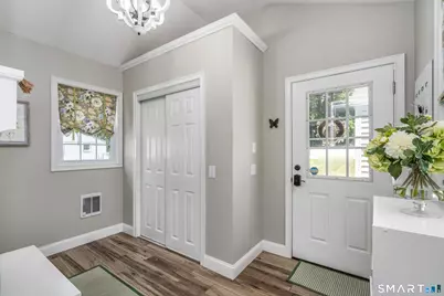 355 Burnham Street, Manchester, CT 06042 - Photo 19