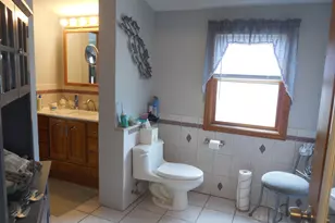 200 Douglas Dr, Meriden, CT 06451 - Photo 13