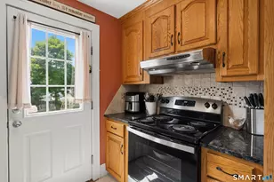 16 Dewey Ave, Plymouth, CT 06786 - Photo 15