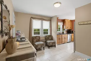 16 Dewey Ave, Plymouth, CT 06786 - Photo 9