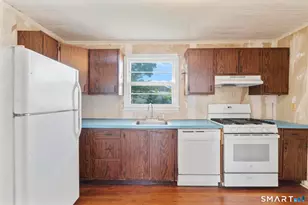 98b Limewood Ave, Branford, CT 06405 - Photo 29