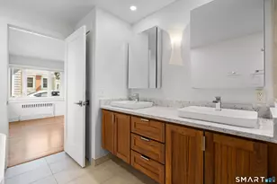 25 Crescent Bluff Ave, Branford, CT 06405 - Photo 27