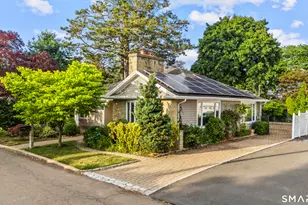25 Crescent Bluff Ave, Branford, CT 06405 - Photo 35