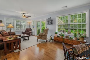 9 Trading Cove Cir, Norwich, CT 06360 - Photo 13