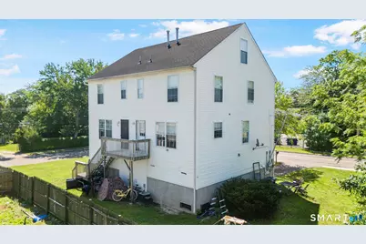 143 Bradford Avenue, East Haven, CT 06512 - Photo 3