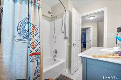 143 Bradford Avenue, East Haven, CT 06512 - Photo 35