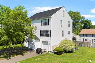 143 Bradford Ave, East Haven, CT 06512 - Photo 3