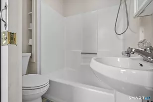 121 Wooster St, New Haven, CT 06511 - Photo 21