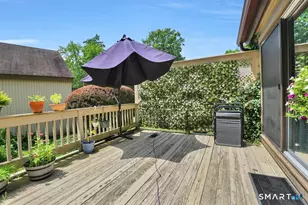 10 Summit Ct, Woodbury, CT 06798 - Photo 15