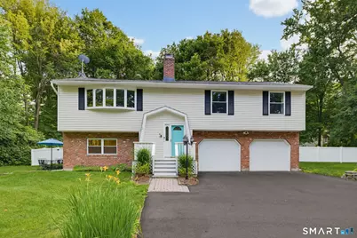 15 Fieldwood Drive, Watertown, CT 06795 - Photo 3