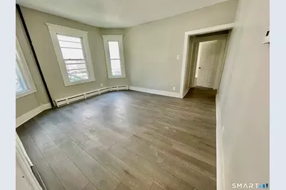 42 Cabot Street, Hartford, CT 06112 - Photo 7