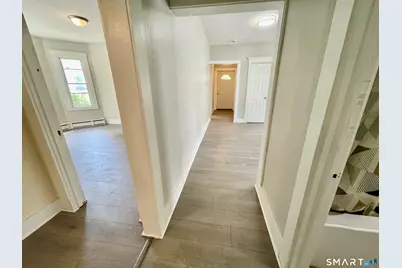 42 Cabot Street, Hartford, CT 06112 - Photo 17