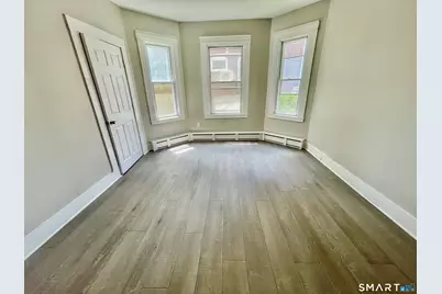 42 Cabot Street, Hartford, CT 06112 - Photo 11