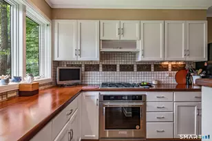 33 Madison Ave, Madison, CT 06443 - Photo 9