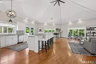 687 Richie's Way, Guilford, CT 06437 - Photo 3
