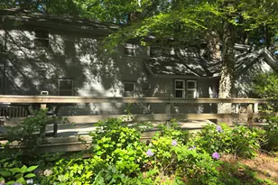 17 Bradley Ln, Newtown, CT 06482 - Photo 1