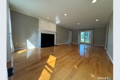 665 Quinnipiac Court, Cheshire, CT 06410 - Photo 5