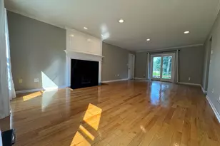 665 Quinnipiac Ct, Cheshire, CT 06410 - Photo 5