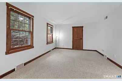 4898 Main Street, Stratford, CT 06614 - Photo 9
