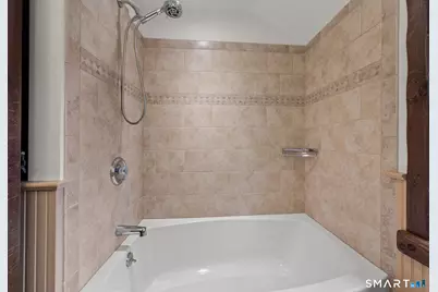 4898 Main Street, Stratford, CT 06614 - Photo 21