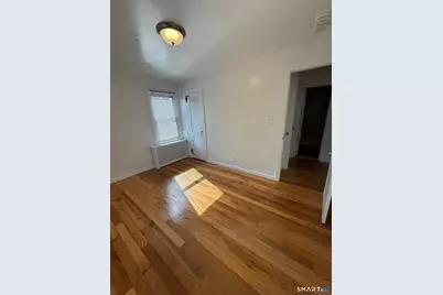 548 Queen Street, Bridgeport, CT 06606 - Photo 7