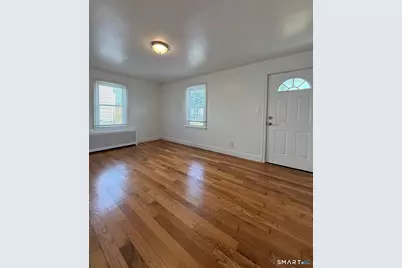 548 Queen Street, Bridgeport, CT 06606 - Photo 5