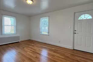 548 Queen St, Bridgeport, CT 06606 - Photo 5