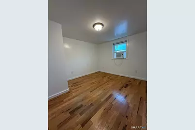 548 Queen Street, Bridgeport, CT 06606 - Photo 15